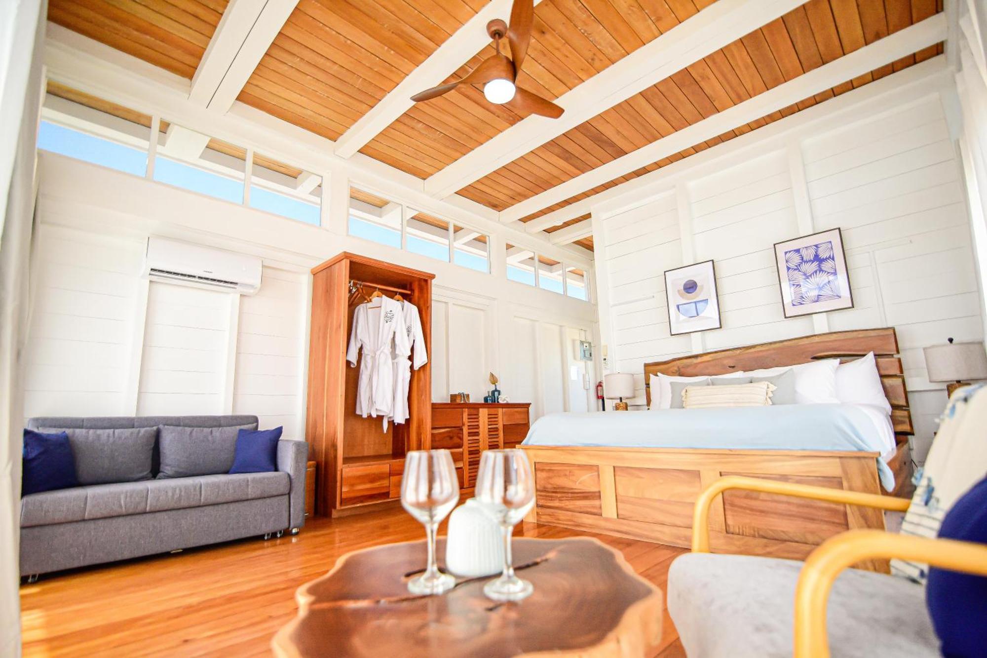 Aruna Resort & Villas Сан Педро Екстериор снимка