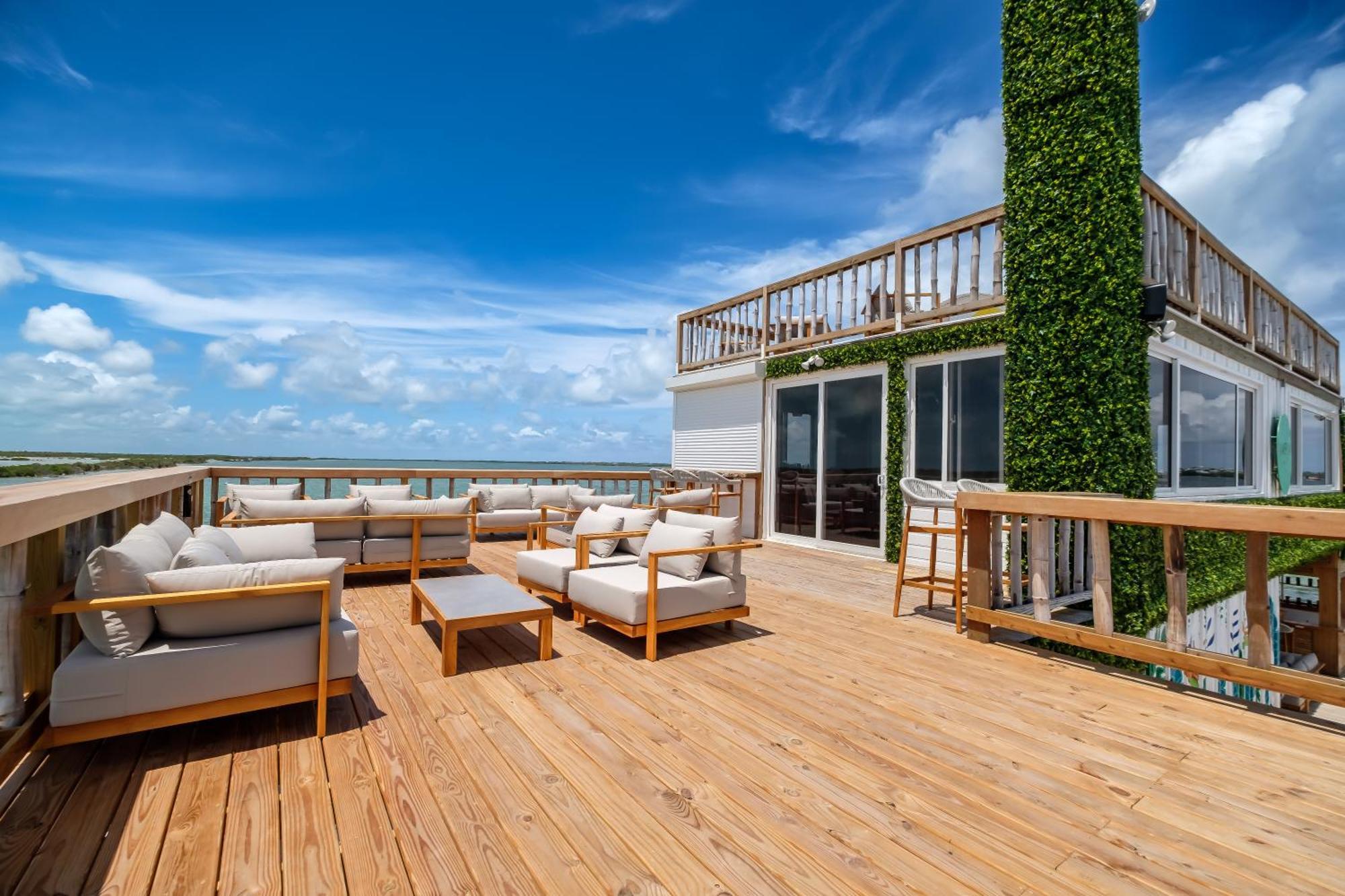 Aruna Resort & Villas Сан Педро Екстериор снимка
